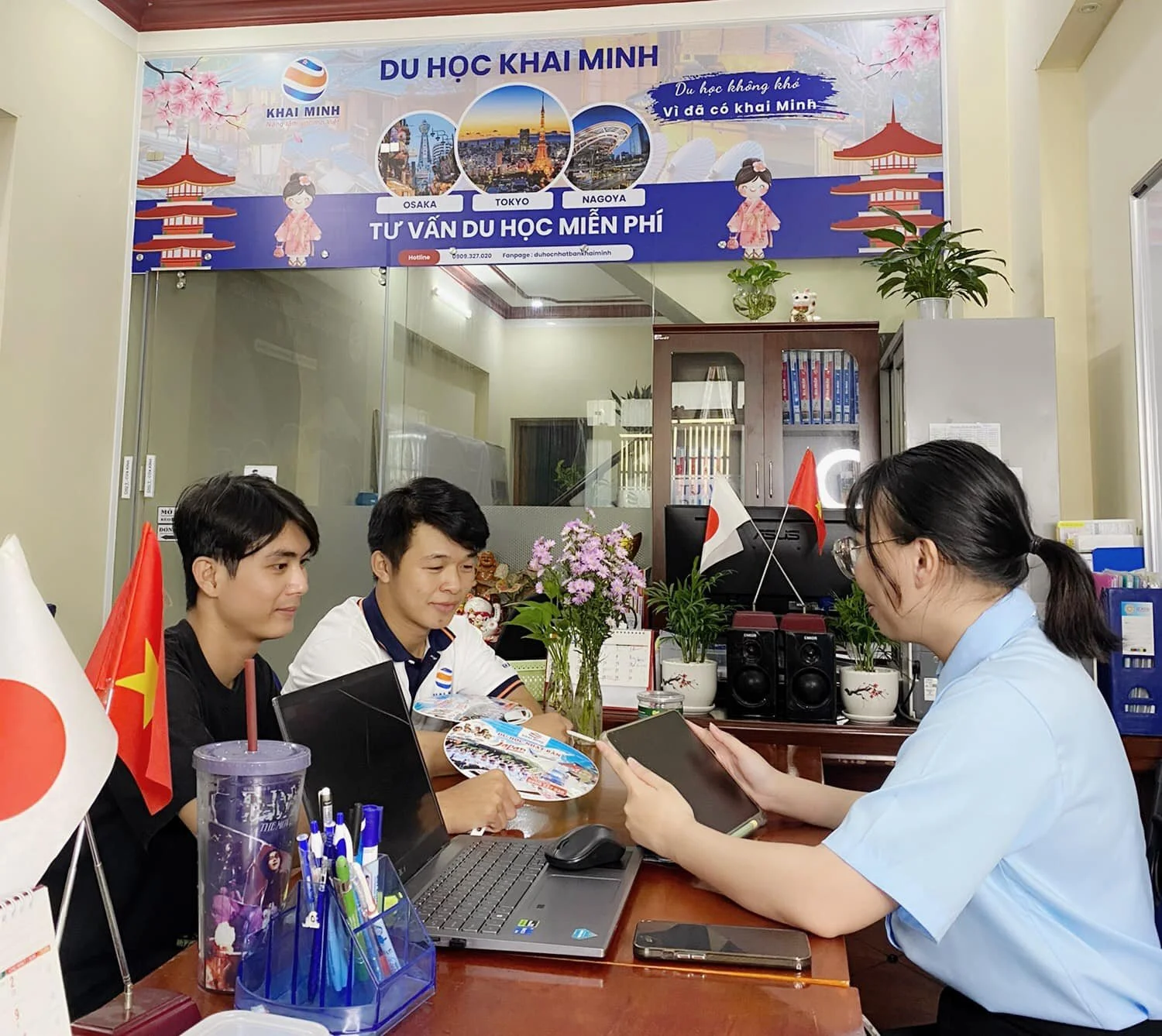 TUYỂN DỤNG NHÂN VIÊN TUYỂN SINH (THỊ TRƯỜNG)